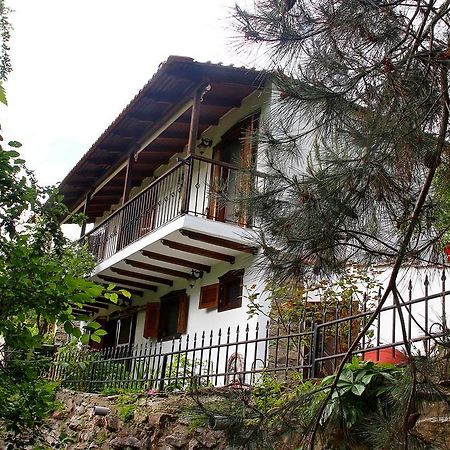 Villa Katoikia Me Ta Pitharia Prínos Exterior foto