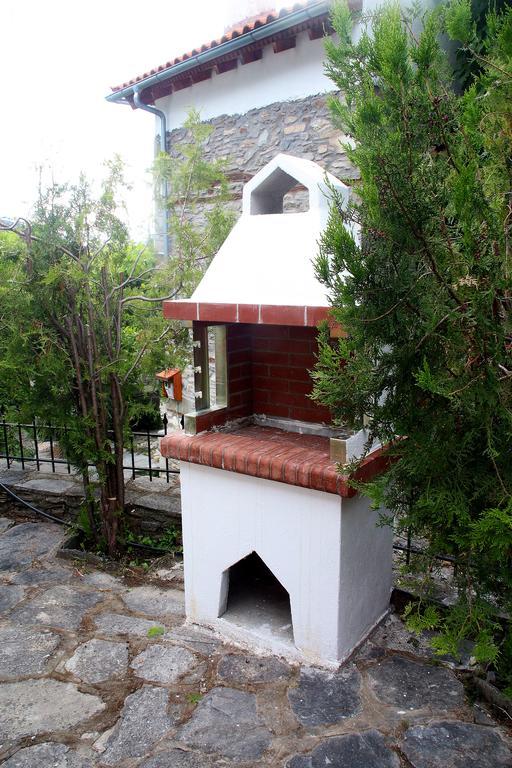 Villa Katoikia Me Ta Pitharia Prínos Exterior foto